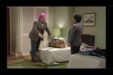 The Two Ronnies – Inventors Convention