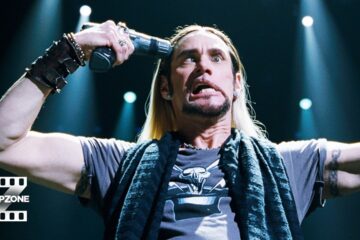 The Incredible Burt Wonderstone | Magician Drills Nail Through His Head The Incredible Burt Wonderstone | Magician Drills Nail Through His Head