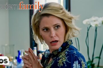 The MOST Chaotic Thanksgiving Moments (Mashup) | Modern Family